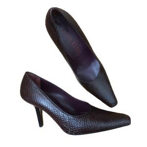 Anne Klein Collection brown leather pumps. Vintage. Size 7M